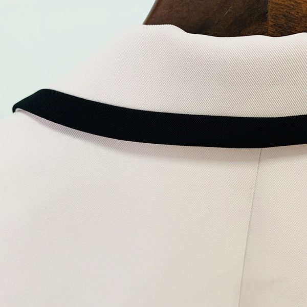 D155 - Image 6