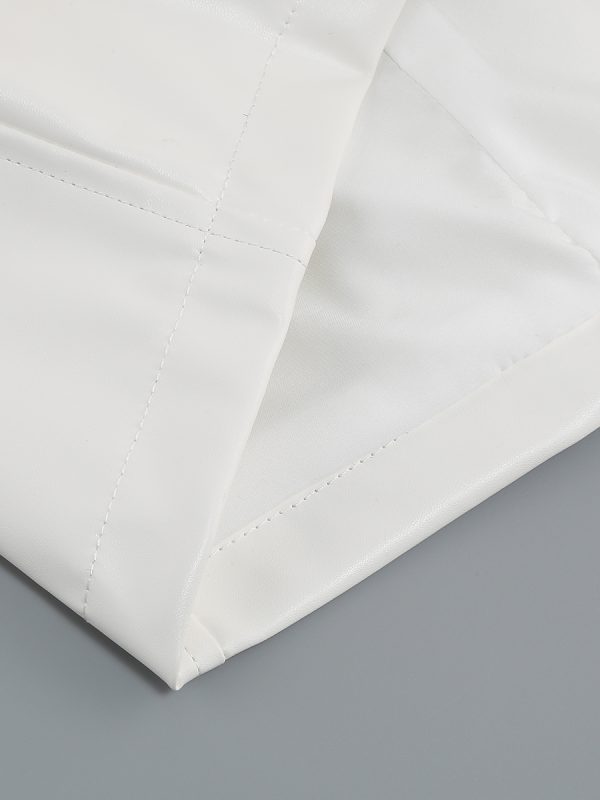 D323 - Image 10