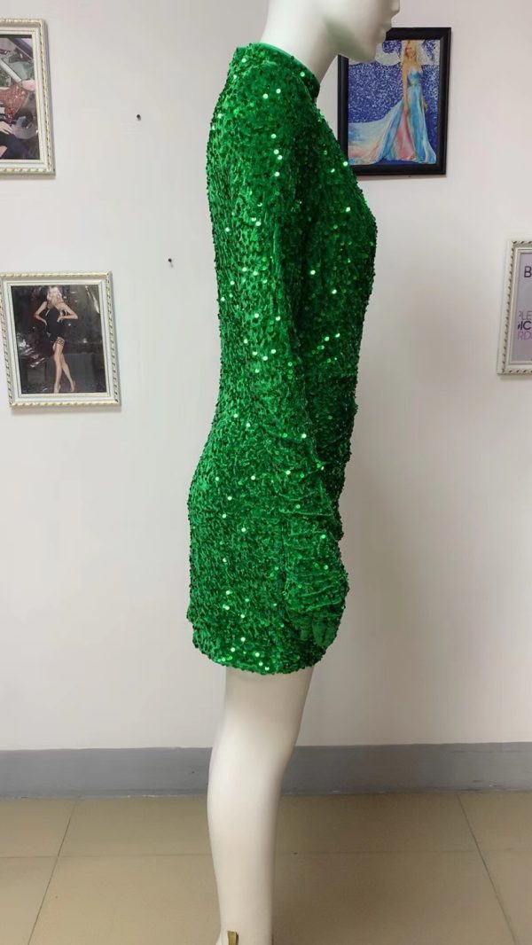 D408 - Image 4