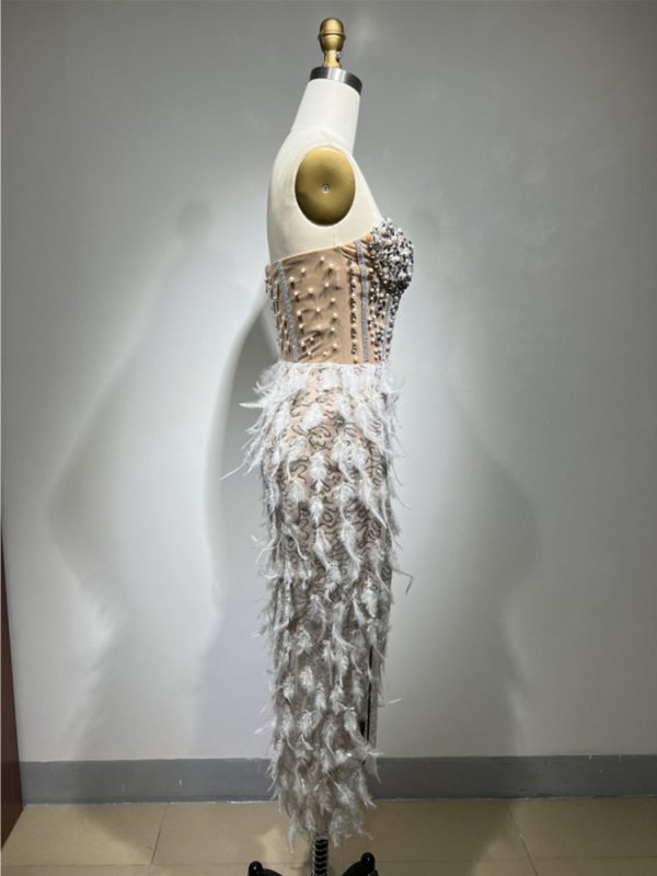 D493 - Image 4