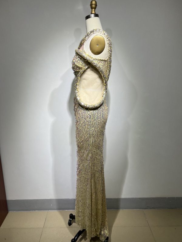 D502 - Image 3
