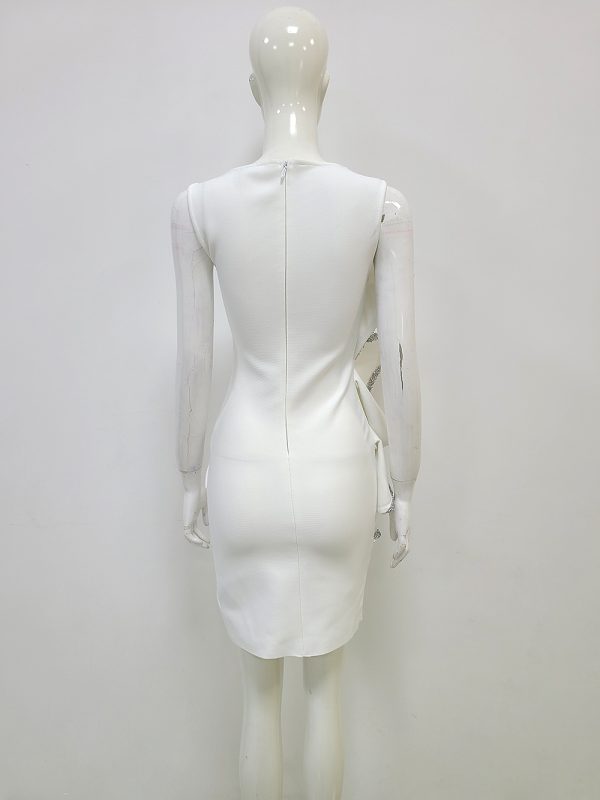 B2028 - Image 4