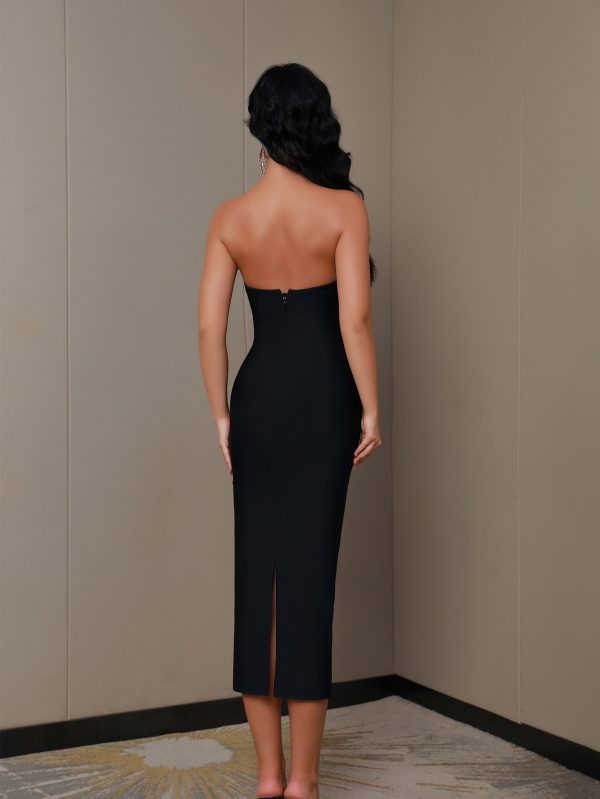 B2132B - Image 4