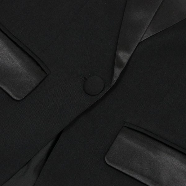 D613 - Image 4